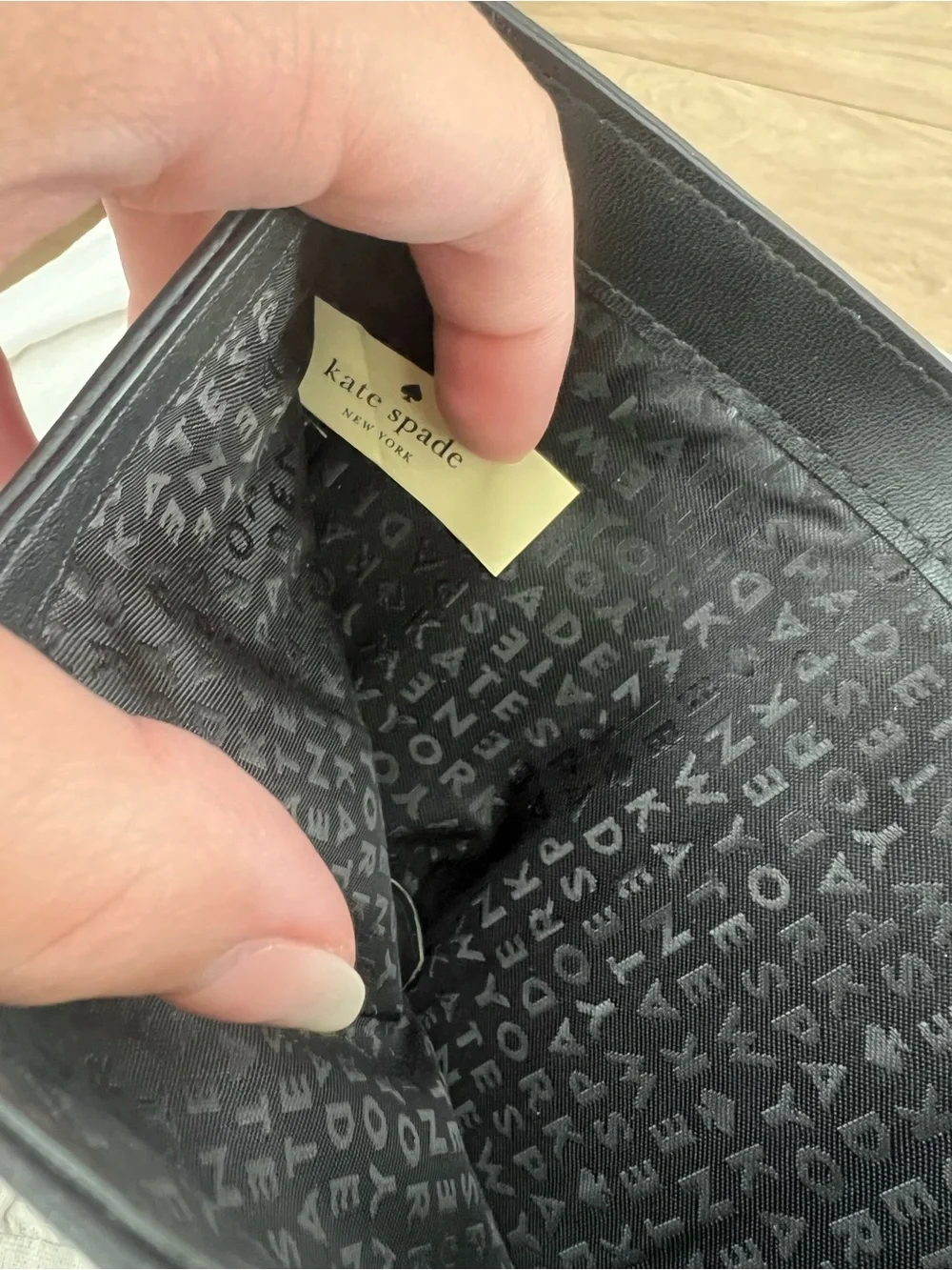Kate Spade New York Trifold Black Leather Compact Wallet